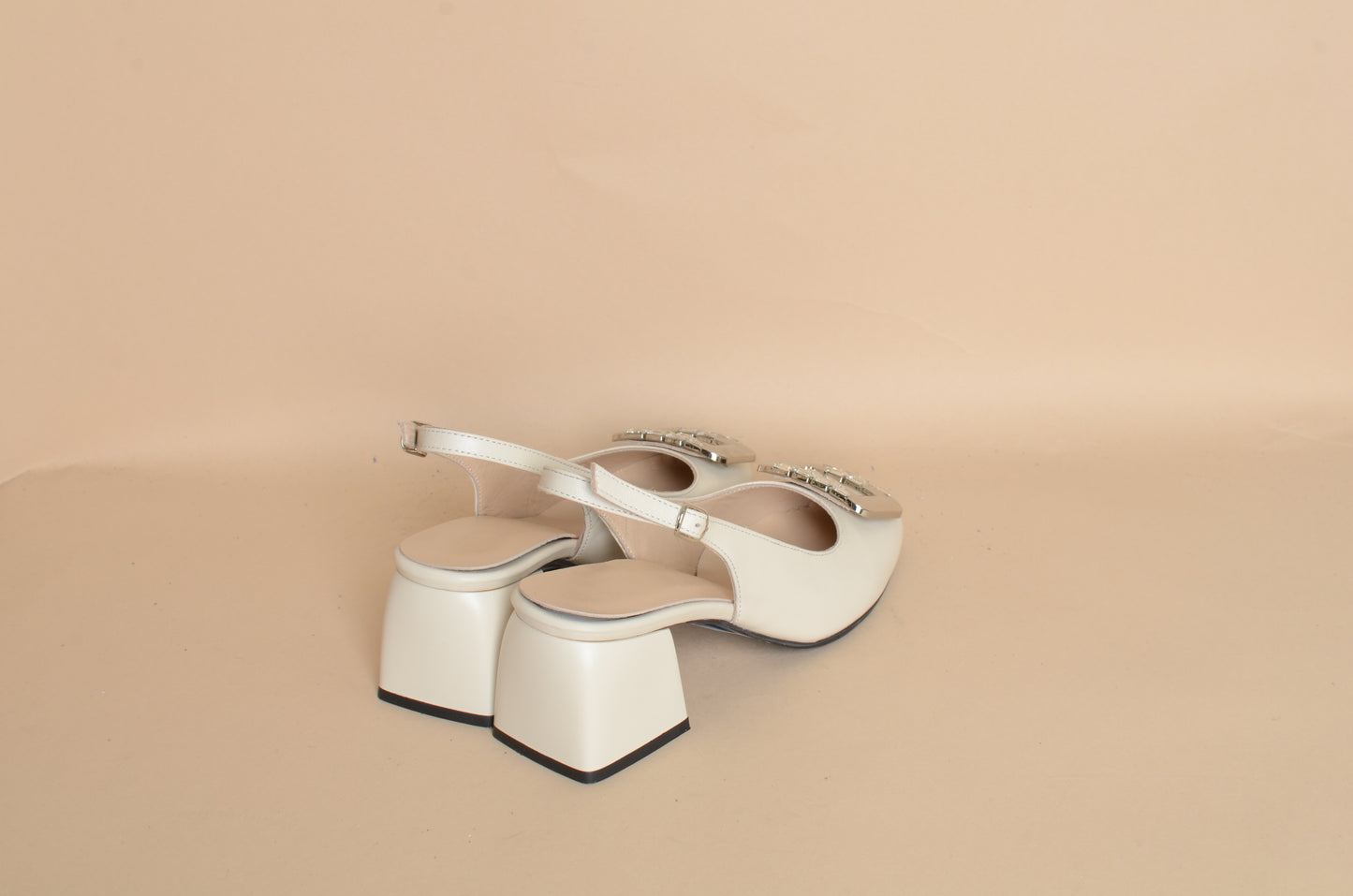 Isabelle - White Buckle Sandal – 100% Genuine Leather, Handmade in Turkey | Women’s Elegant & Modern Summer Sandals